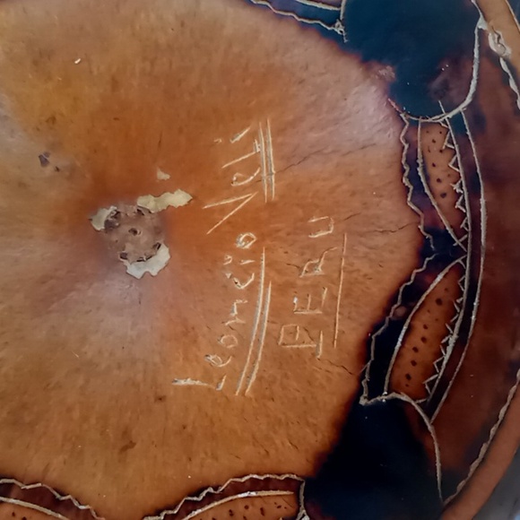 Vintage Hand Crafted/Carved Gourd Peruvian Folk Art Trinket Box Signed - Picture 7 of 15